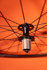 Ruedas de Aluminio SPR RACE RC30 para ruta con freno de herradura