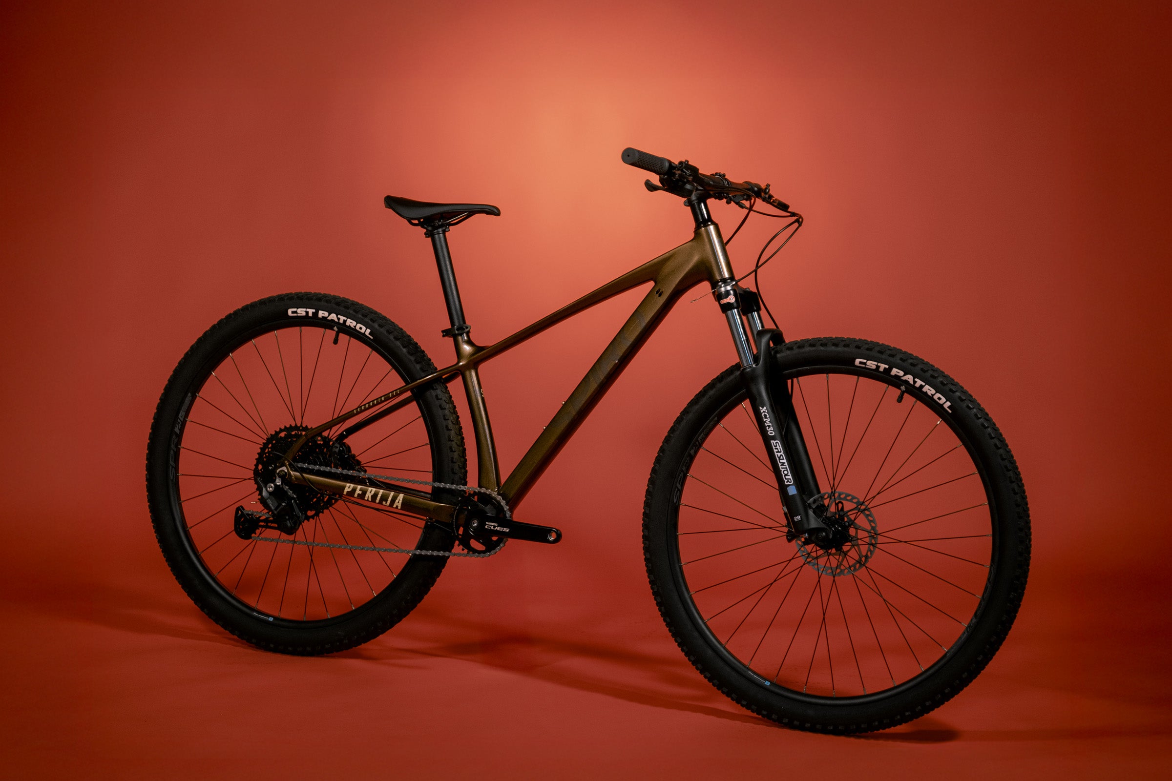 Bicicleta de MTB en aluminio GAIA PERIJÁ Grupo Shimano Cues 11 velocidades