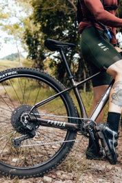 Bicicleta de MTB en aluminio GAIA PERIJÁ Grupo Shimano Deore NS 12 velocidades
