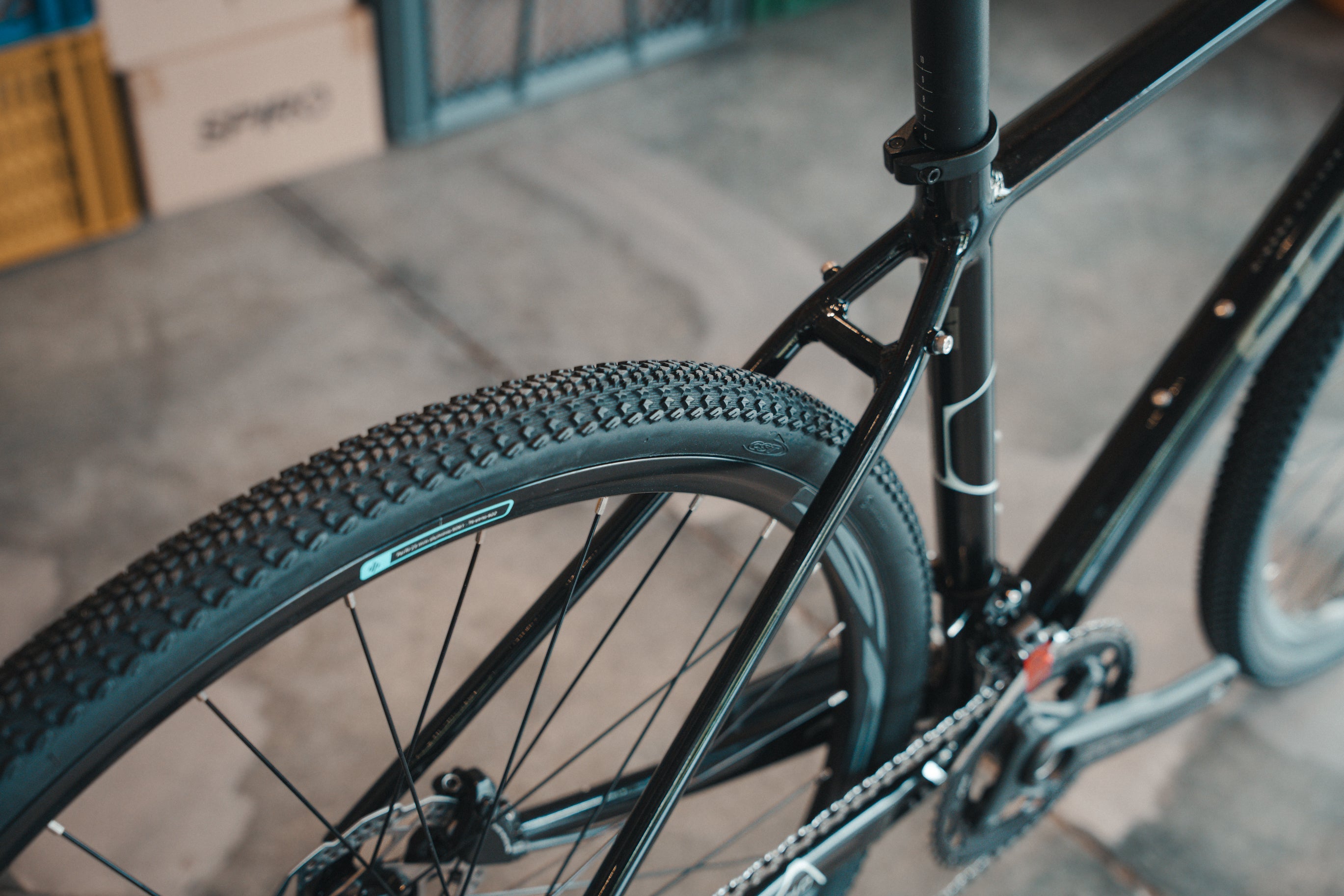 Bicicleta de gravel MÍTICA grupo Shimano Cues 2x10 Vel.