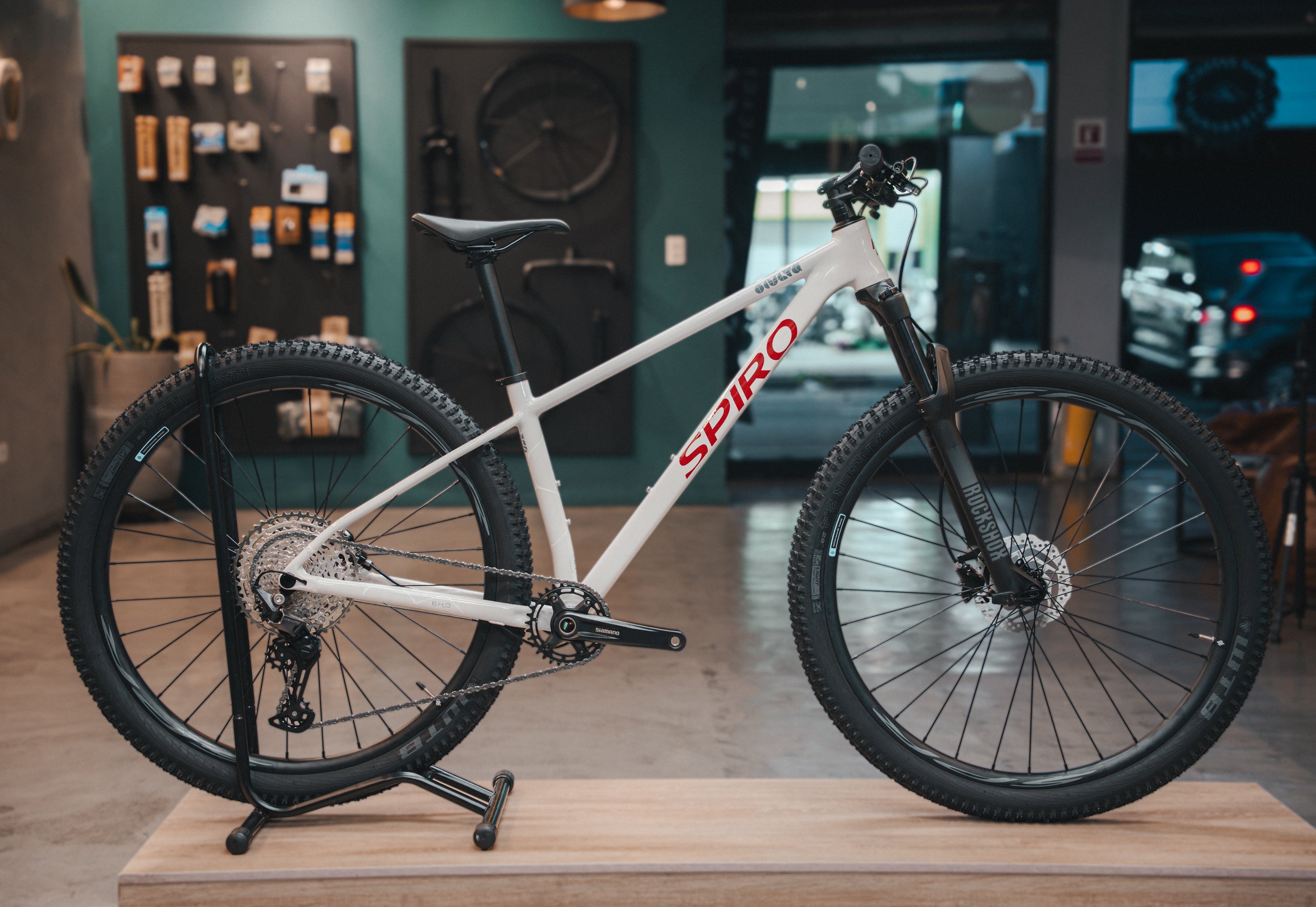 Bicicleta_MTB_Oculta_Manglar_rojo_Shimano_Deore-10.jpg