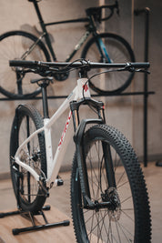 Bicicleta de montaña OCULTA grupo Shimano Deore NS 1X12 Vel.