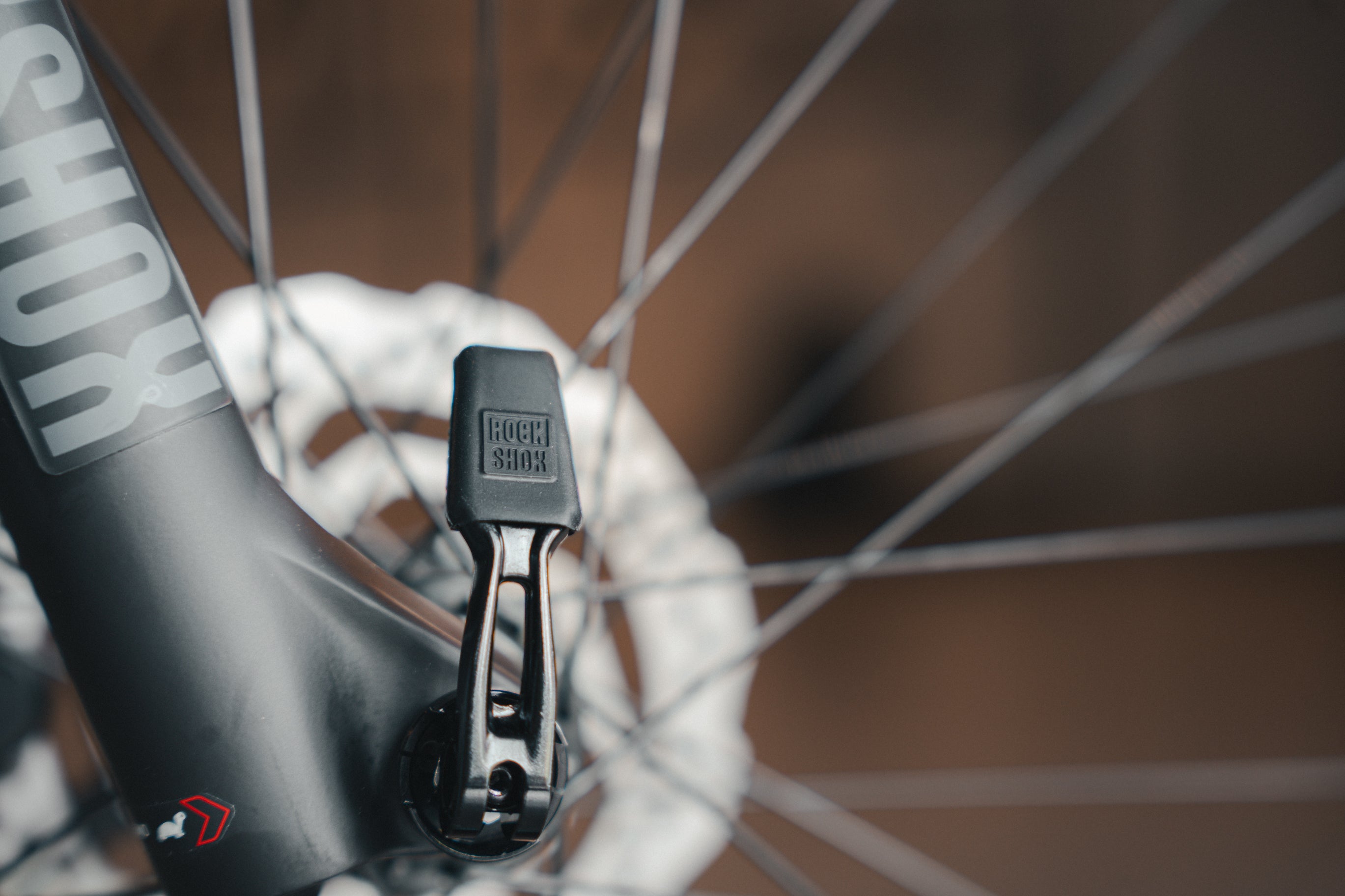 Bicicleta de montaña OCULTA grupo Shimano Deore NS 1X12 Vel.