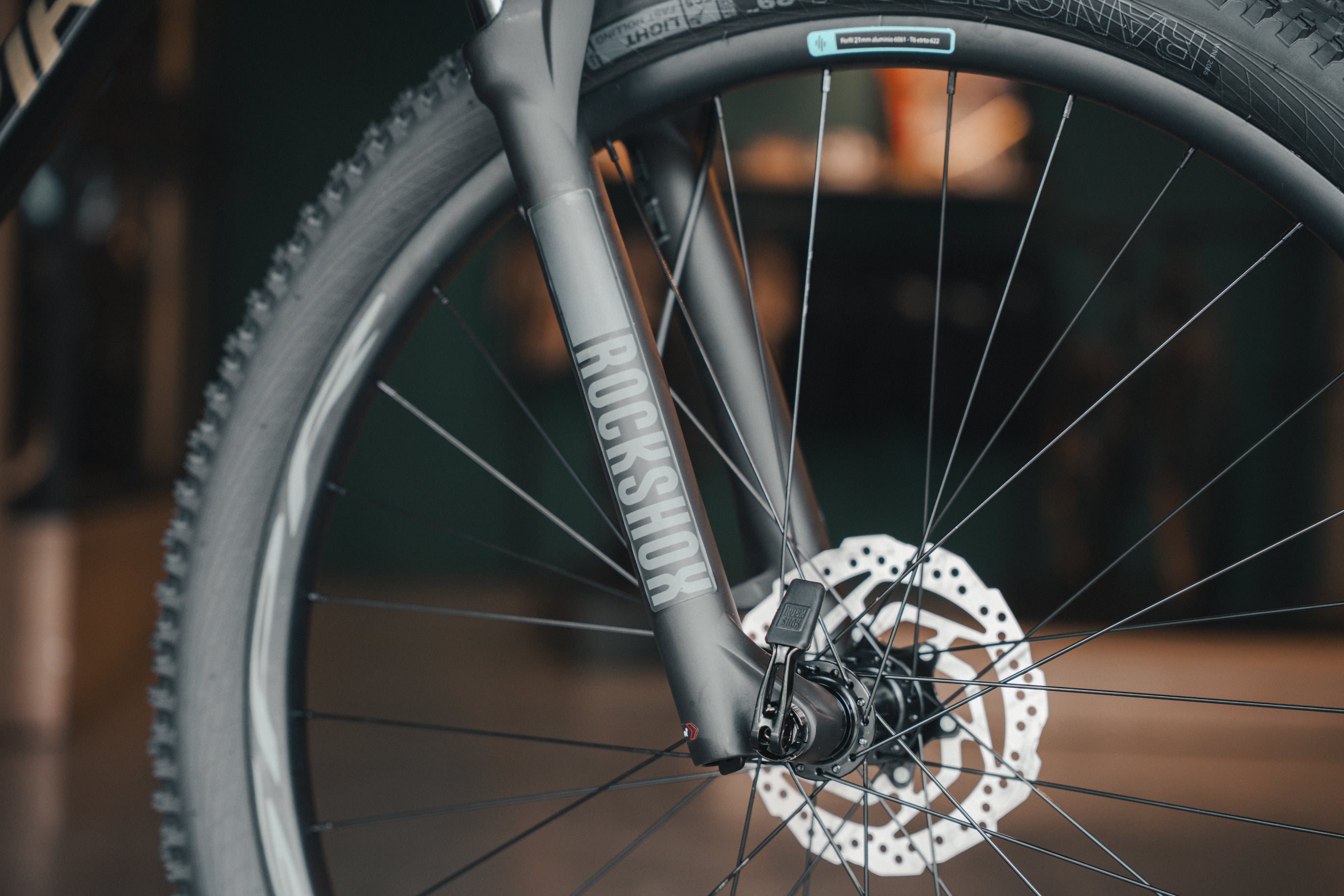 Bicicleta de montaña OCULTA grupo Shimano Deore NS 1X12 Vel.