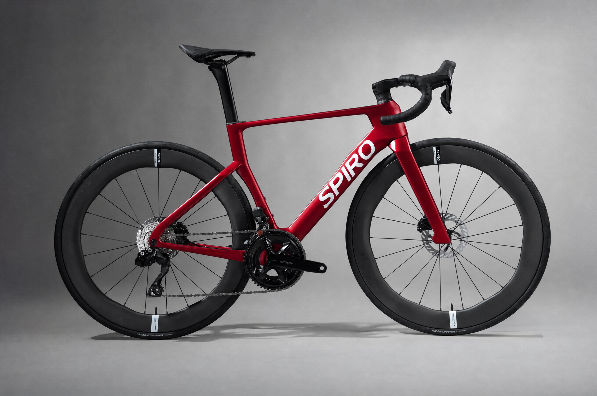 Bicicleta de ruta LEGEND AERO grupo Shimano 105 DI2