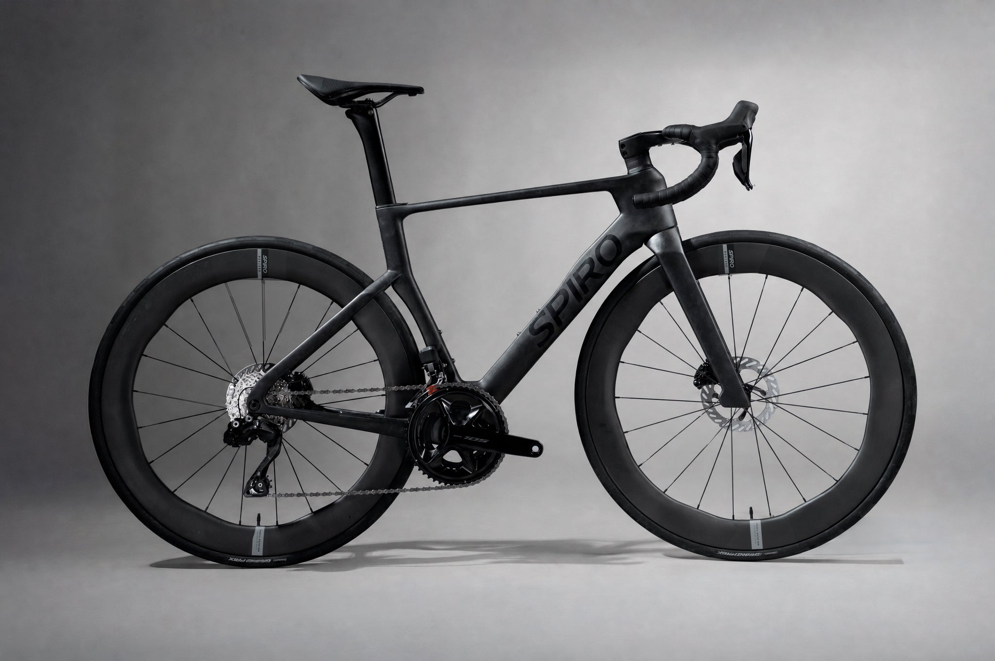 Bicicleta_Ruta_Legend_Aero_Shimano_105_DI2_crudo_lateral.jpg