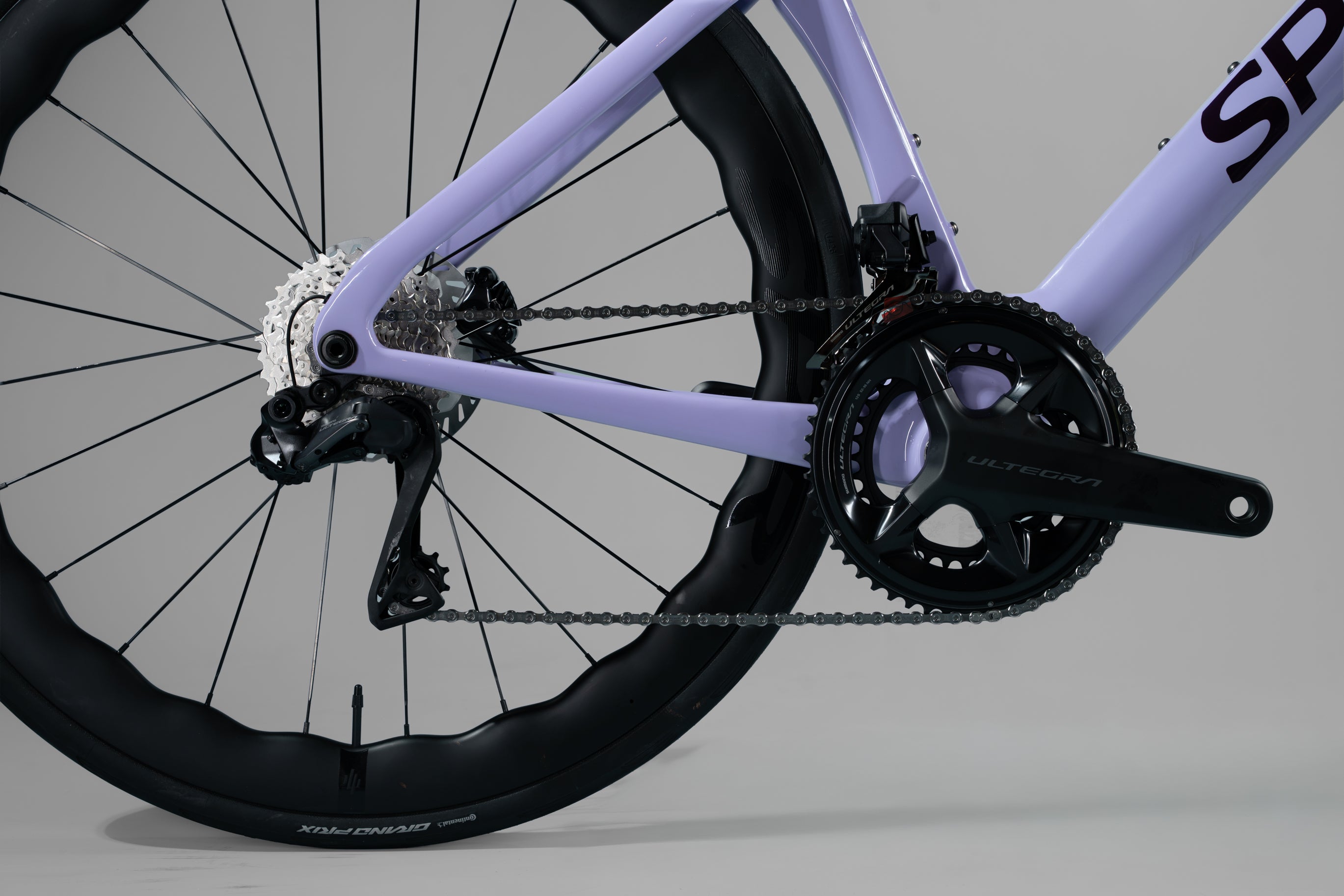 Bicicleta de ruta LEGEND DISC AERO grupo Shimano Ultegra DI2 2X12 Vel.
