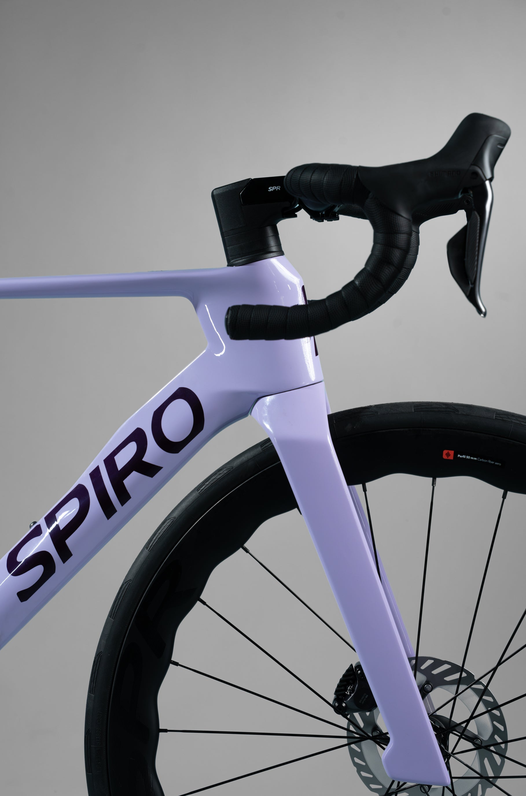 Bicicleta de ruta LEGEND DISC AERO grupo Shimano Ultegra DI2 2X12 Vel.