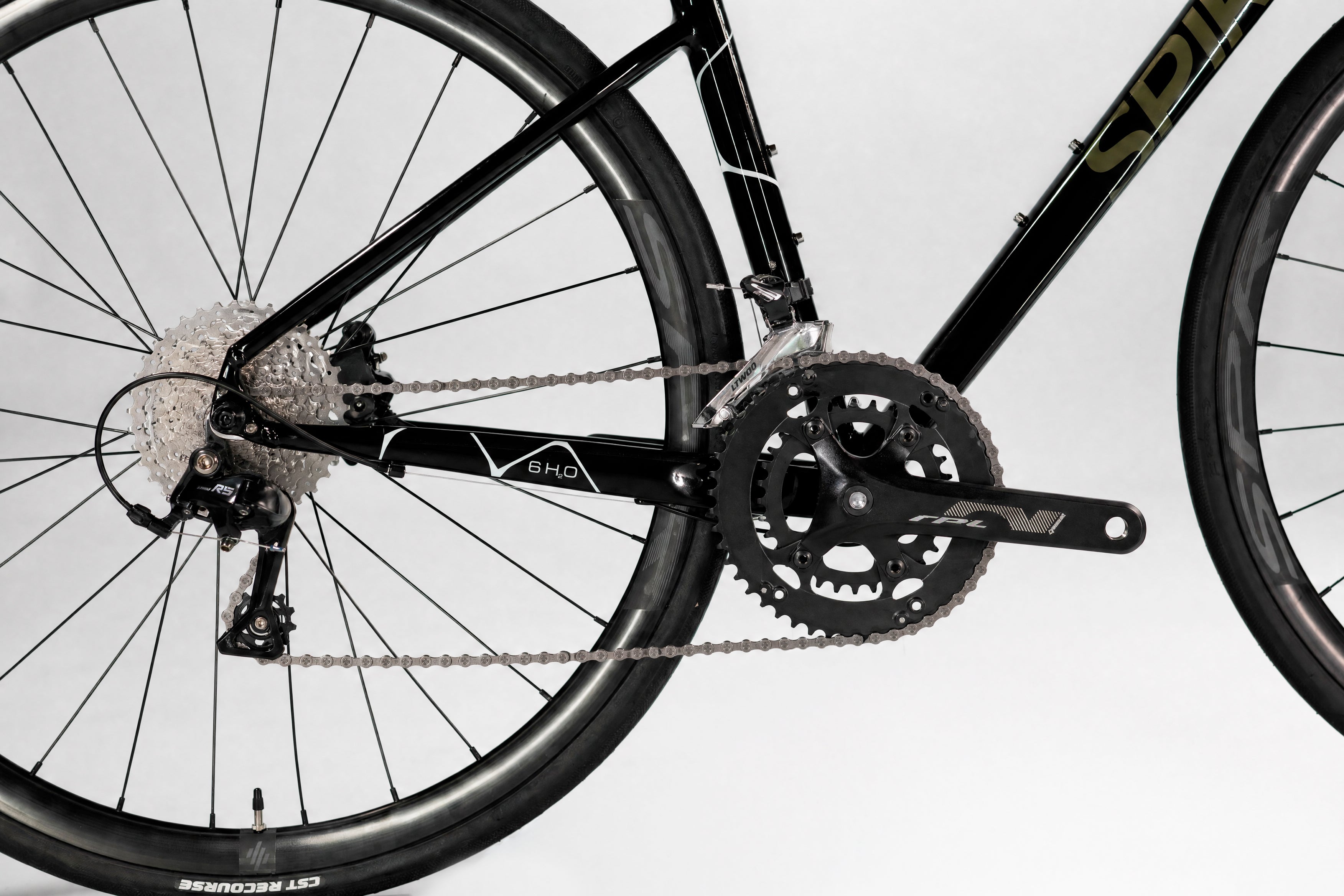 Bicicleta de ruta ELEMENTO grupo LTWOO R5 2x9 vel.
