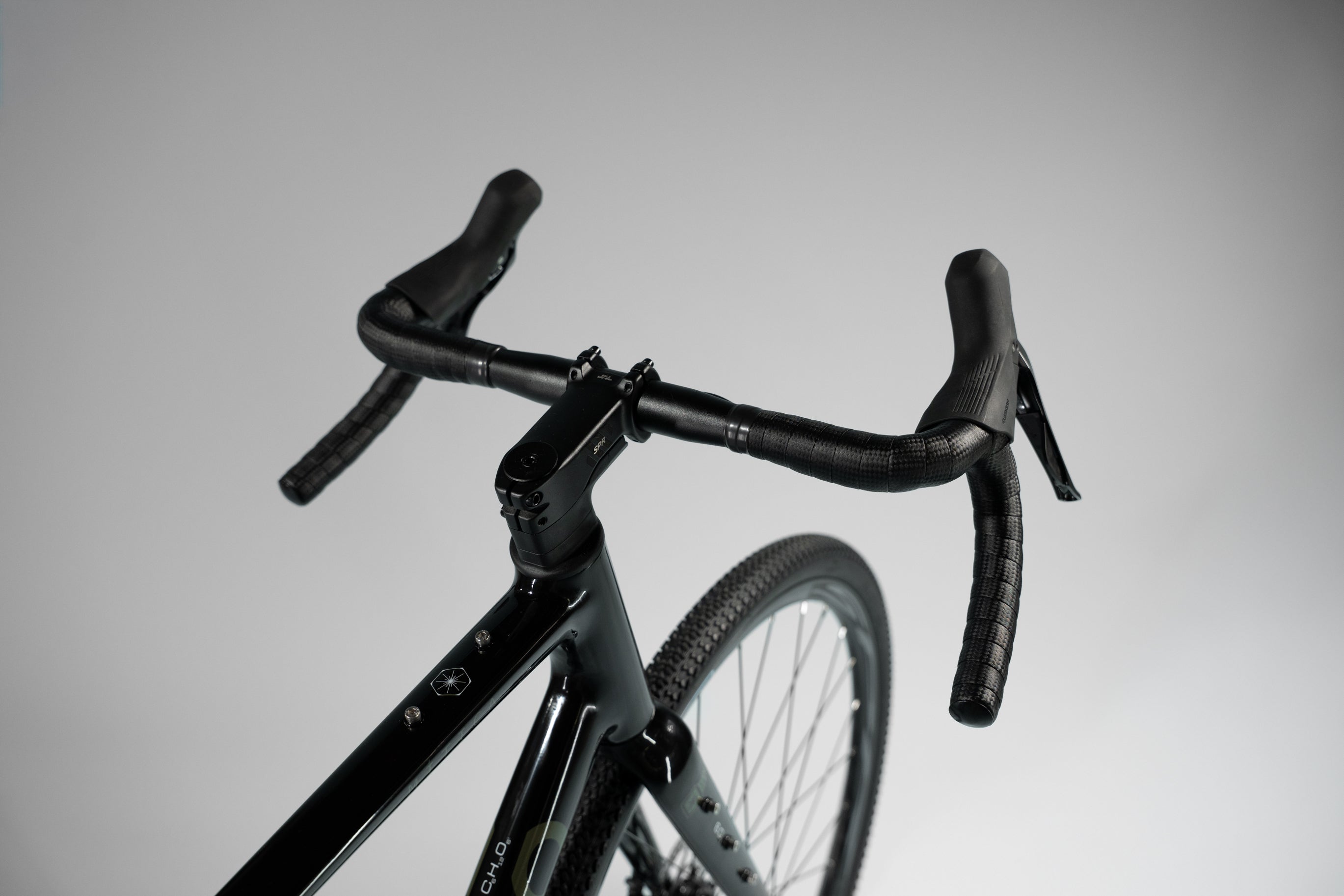 Bicicleta de gravel MÍTICA en aluminio grupo CUES 2x10 vel.
