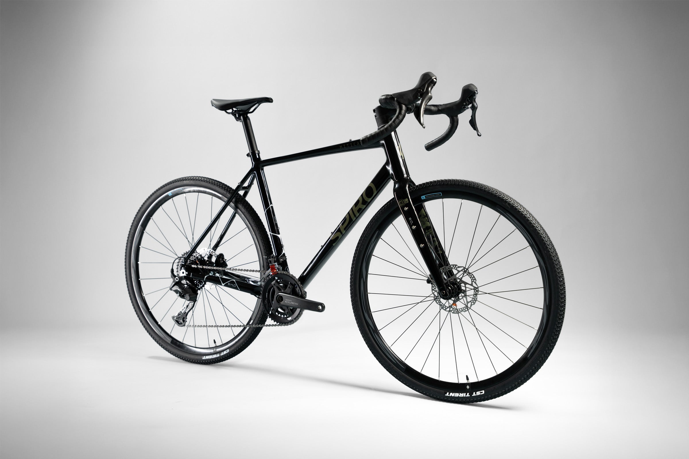 Bicicleta de gravel MÍTICA en aluminio grupo CUES 2x10 vel.