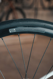 Bicicleta de ruta FREEDOM grupo Shimano 105 2X12 vel.