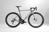 Bicicleta de ruta LEGEND SL grupo Shimano 105 DI2 2x12 Vel.