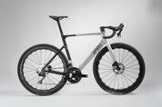 Bicicleta de ruta LEGEND SL en carbono Shimano 105