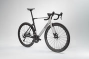 Bicicleta de ruta LEGEND SL en carbono Shimano 105