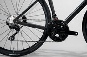 Bicicleta de ruta FREEDOM grupo Shimano 105 2X12 vel.