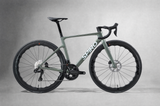 Bicicleta de ruta LEGEND SL grupo Shimano Ultegra DI2 2x12 Vel.