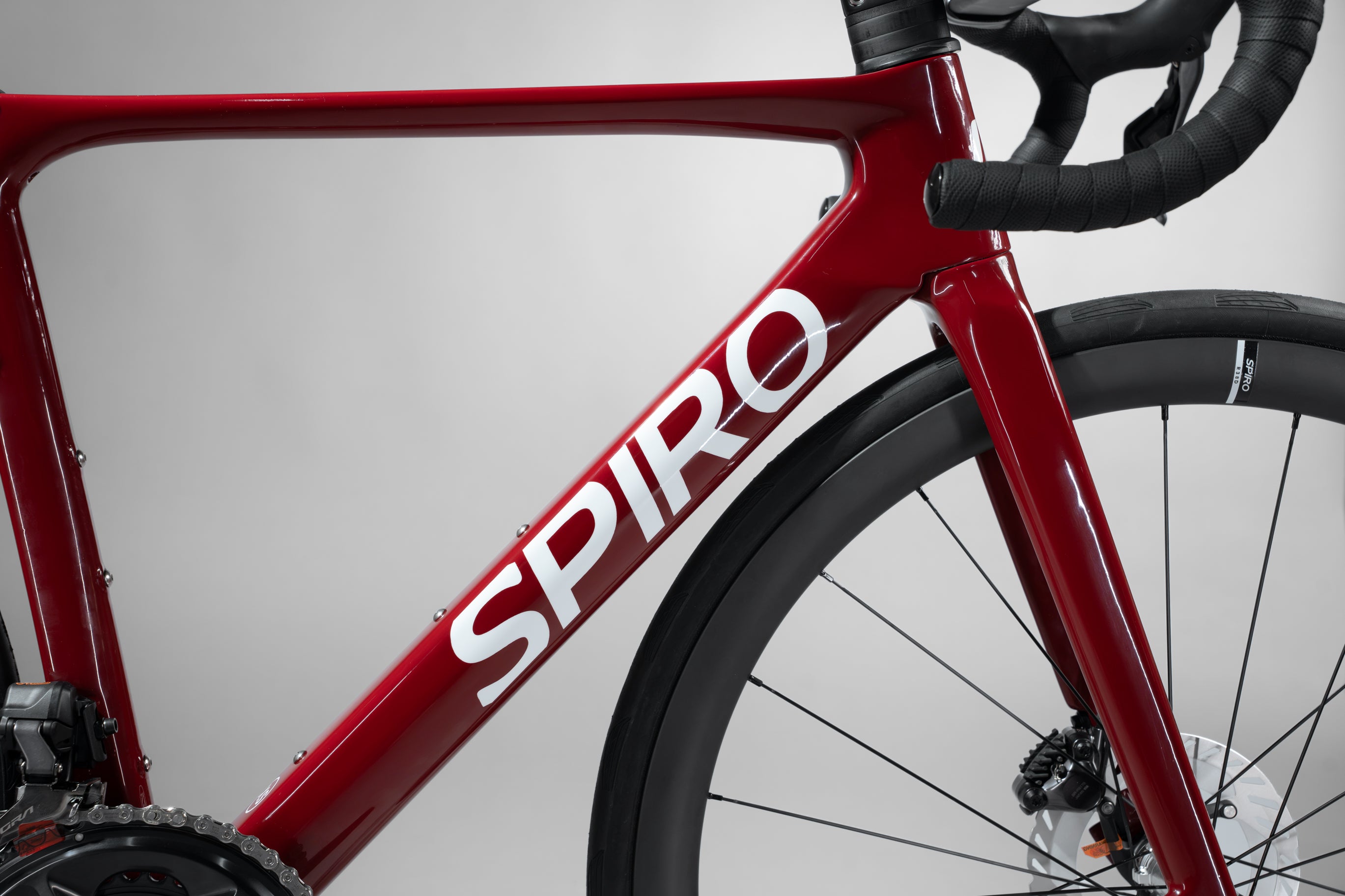 Bicicleta de ruta LEGEND SL grupo Shimano Ultegra DI2 2x12 Vel.