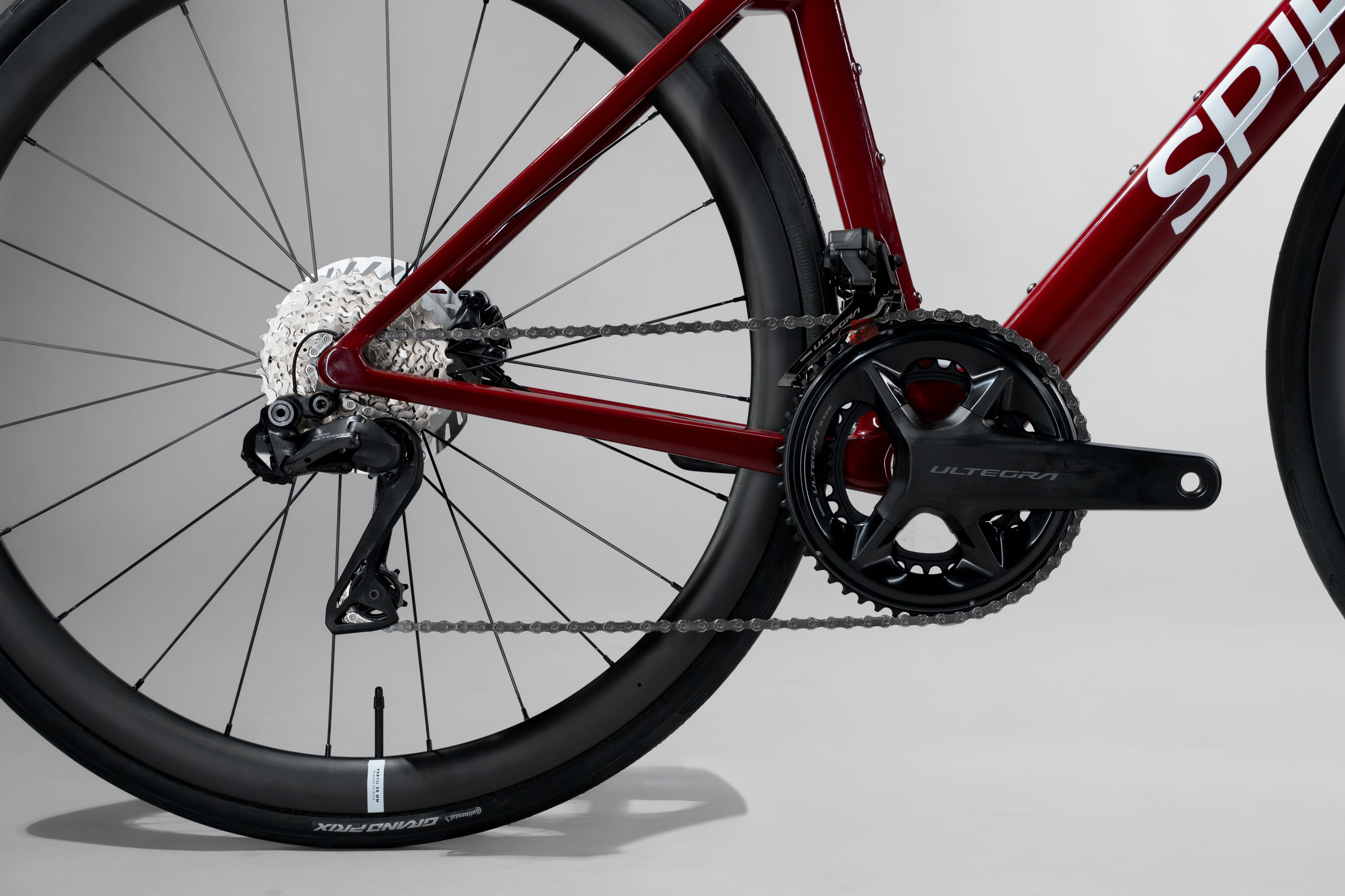 Bicicleta de ruta LEGEND SL grupo Shimano Ultegra DI2 2x12 Vel.