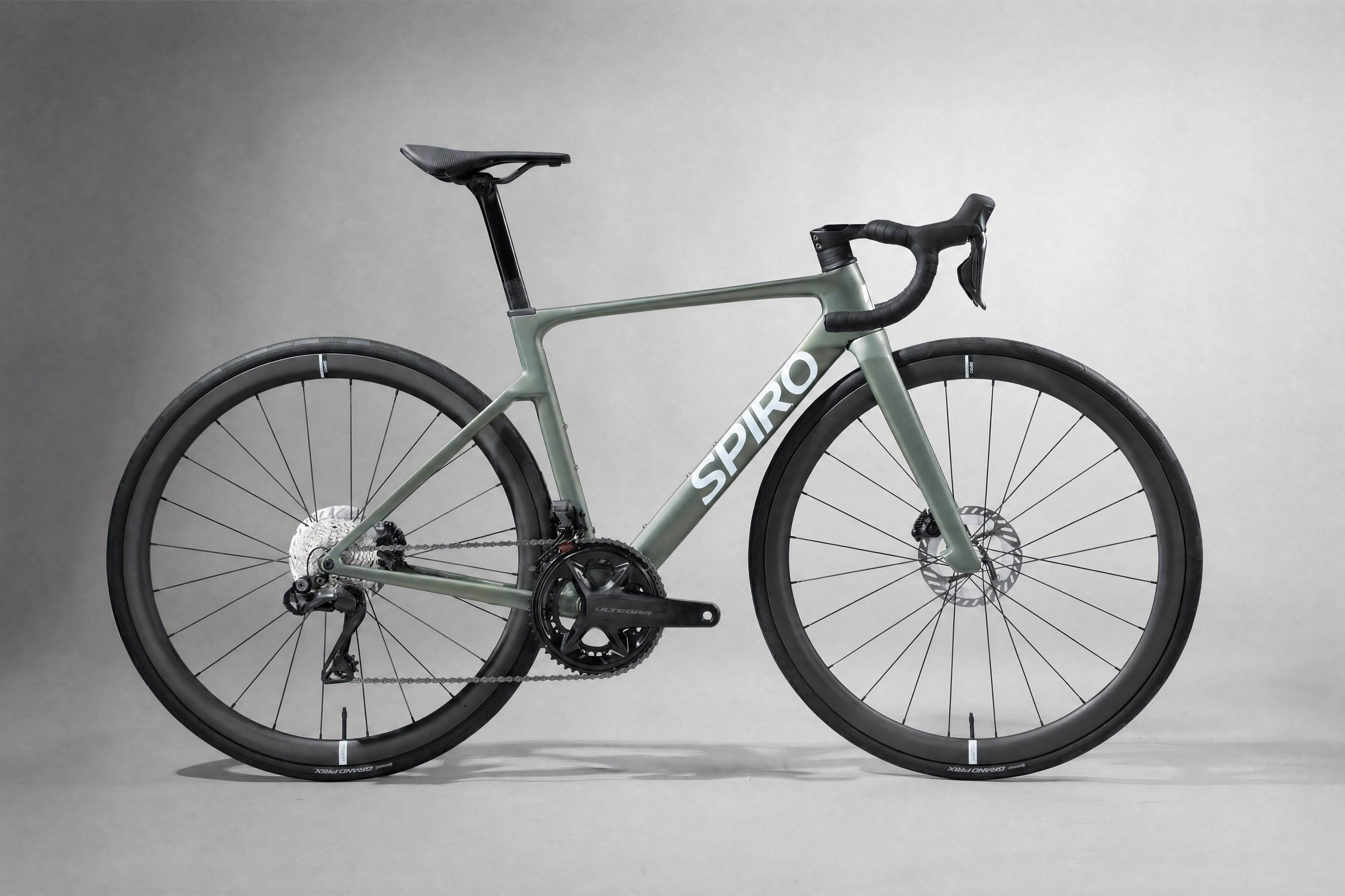 Bicicleta_ruta_legend_sl_ultegra_di2_tamal_lateral_2d2f2bf6-9b4e-46a0-aa16-661e2aeb32b1.png