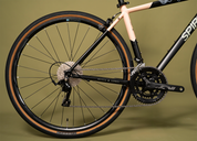 Bicicleta de gravel/ruta en aluminio Mítica Cumbal