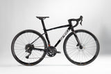 Bicicleta de ruta FREEDOM en aluminio con tenedor en carbono y Shimano Cues de 2x10 vel
