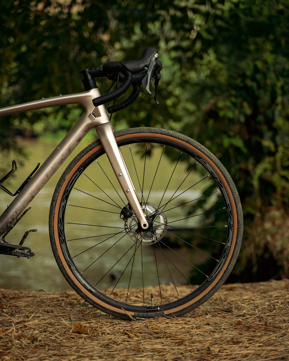 Bicicleta de gravel en carbono Origen Cumbia Club