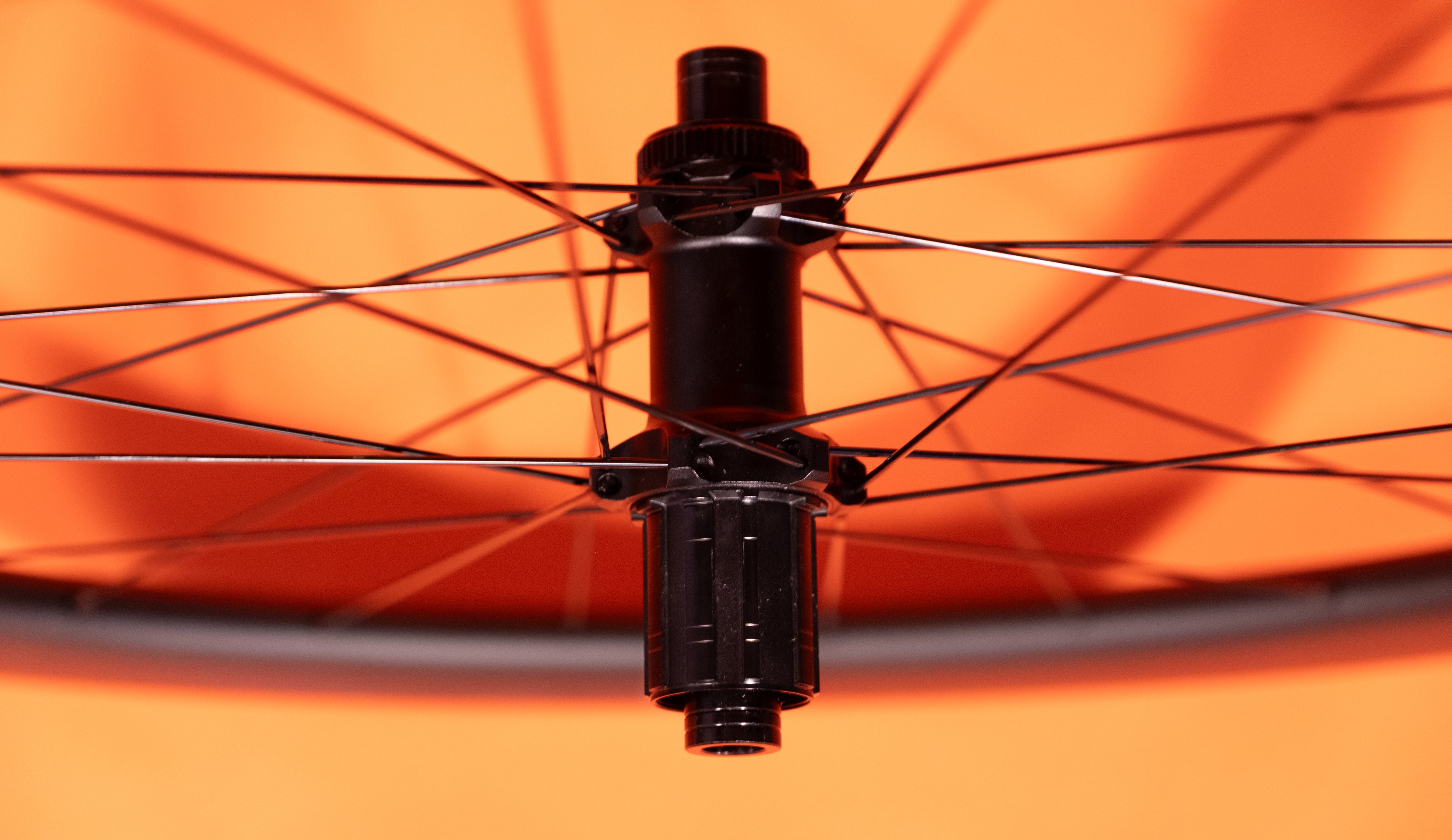 Ruedas en carbono para bicicleta de ruta y freno de disco perfil 38 mm SPR RACE LEGEND