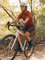 Bicicleta de gravel MÍTICA en aluminio grupo CUES 2x10 vel.