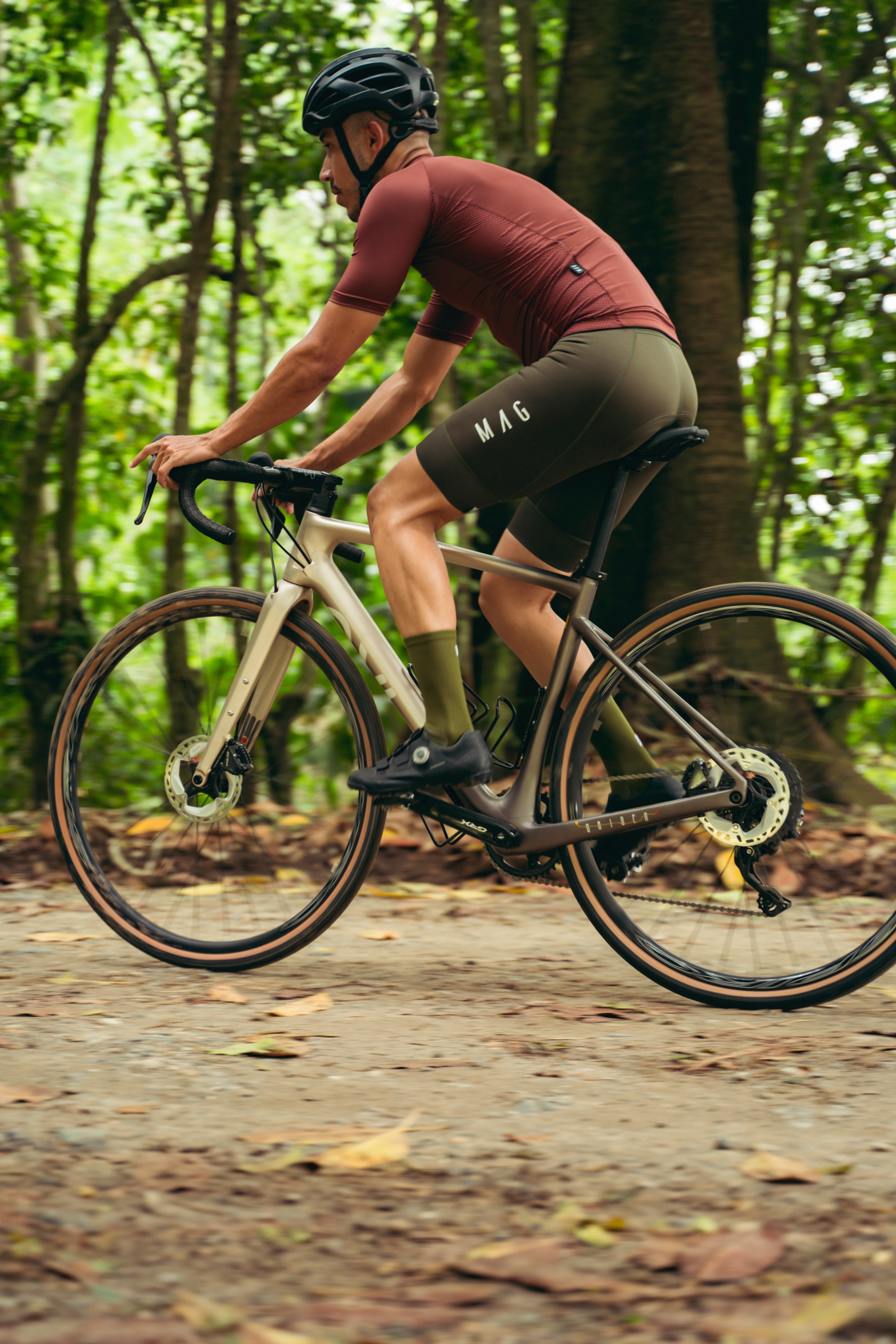 bicicleta_gravel_origen_cumbia-club_lifestyle_10.jpg