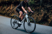 Bicicleta de ruta en carbono LEGEND TUMBAGA Grupo Shimano 105 12 velocidades