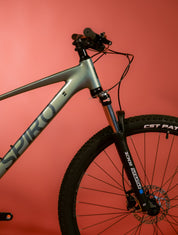 Bicicleta de MTB en aluminio GAIA BAUDÓ Grupo Shimano Cues 11 velocidades