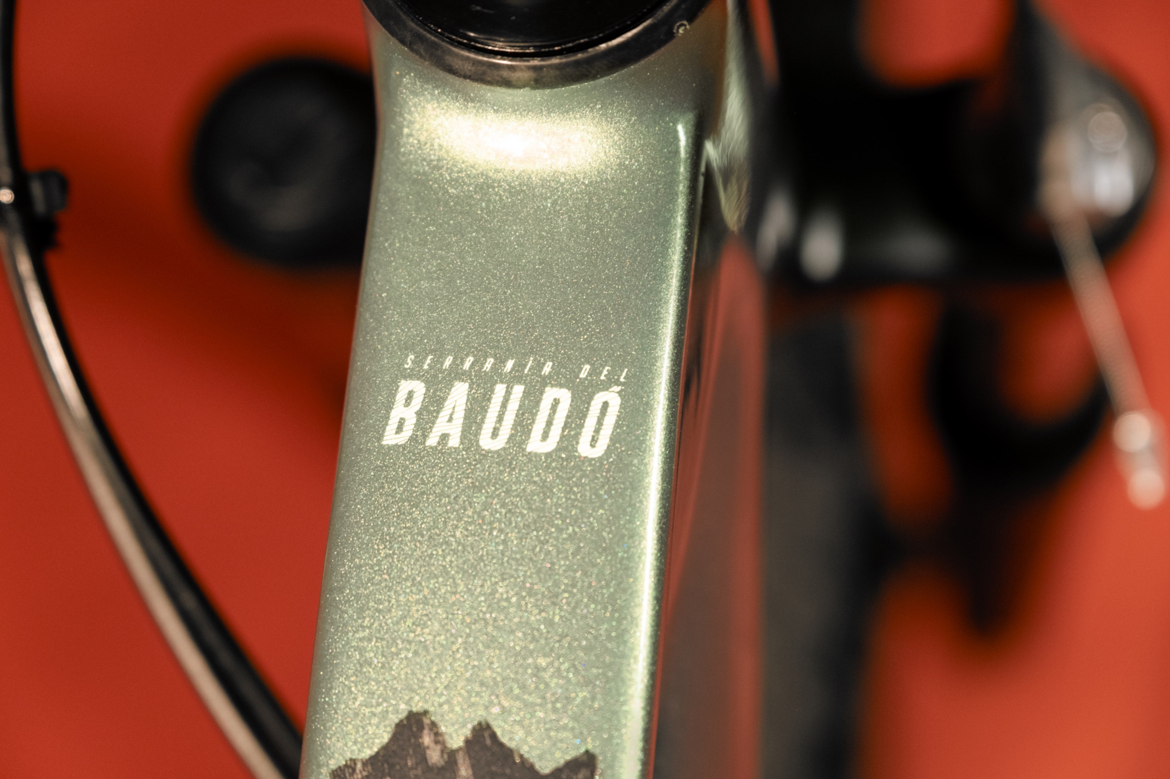 Bicicleta de MTB en aluminio GAIA BAUDÓ Grupo Shimano Deore NS 12 velocidades