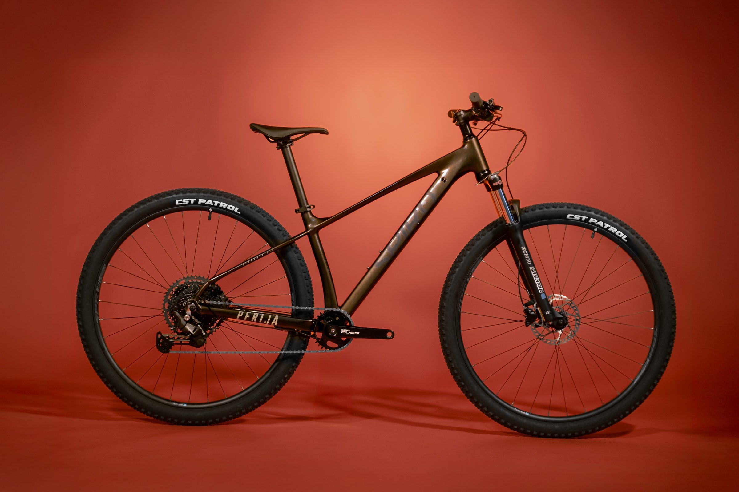 Bicicleta de MTB en aluminio GAIA PERIJÁ Grupo Shimano Cues 11 velocidades