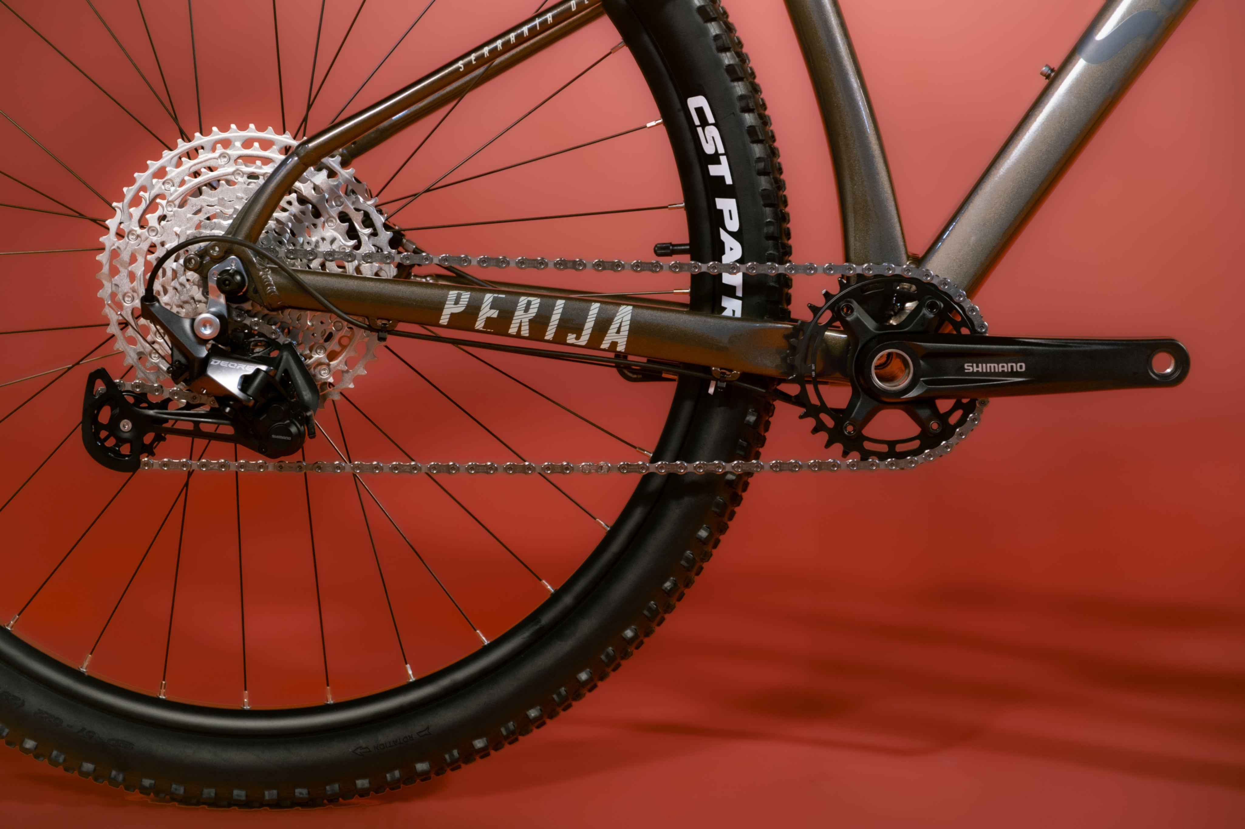 Bicicleta de MTB en aluminio GAIA PERIJÁ Grupo Shimano Deore NS 12 velocidades