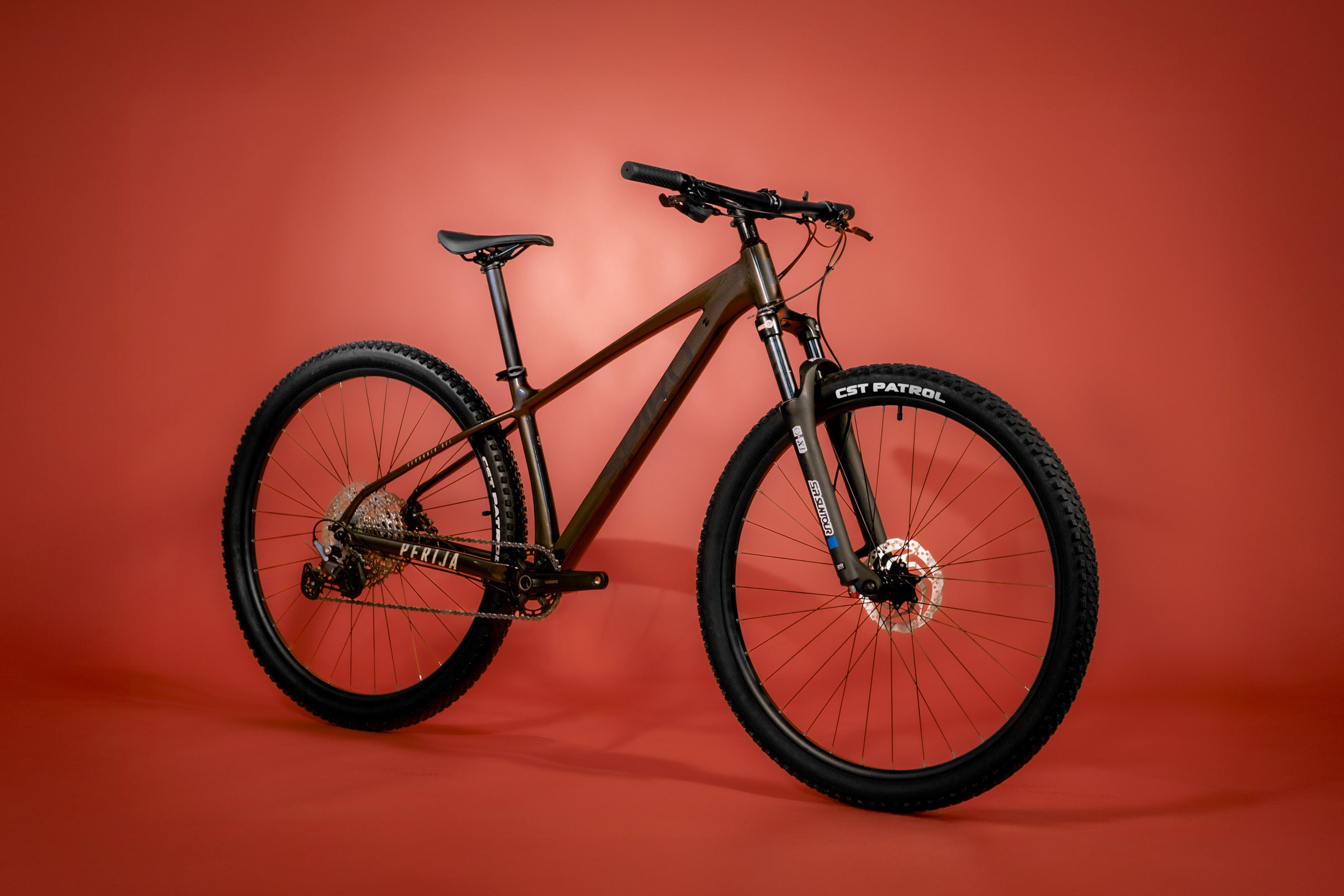 Bicicleta de MTB en aluminio GAIA PERIJÁ Grupo Shimano Deore NS 12 velocidades