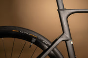 Bicicleta de ruta en carbono LEGEND BALAY Grupo Ultegra DI2 12 velocidades