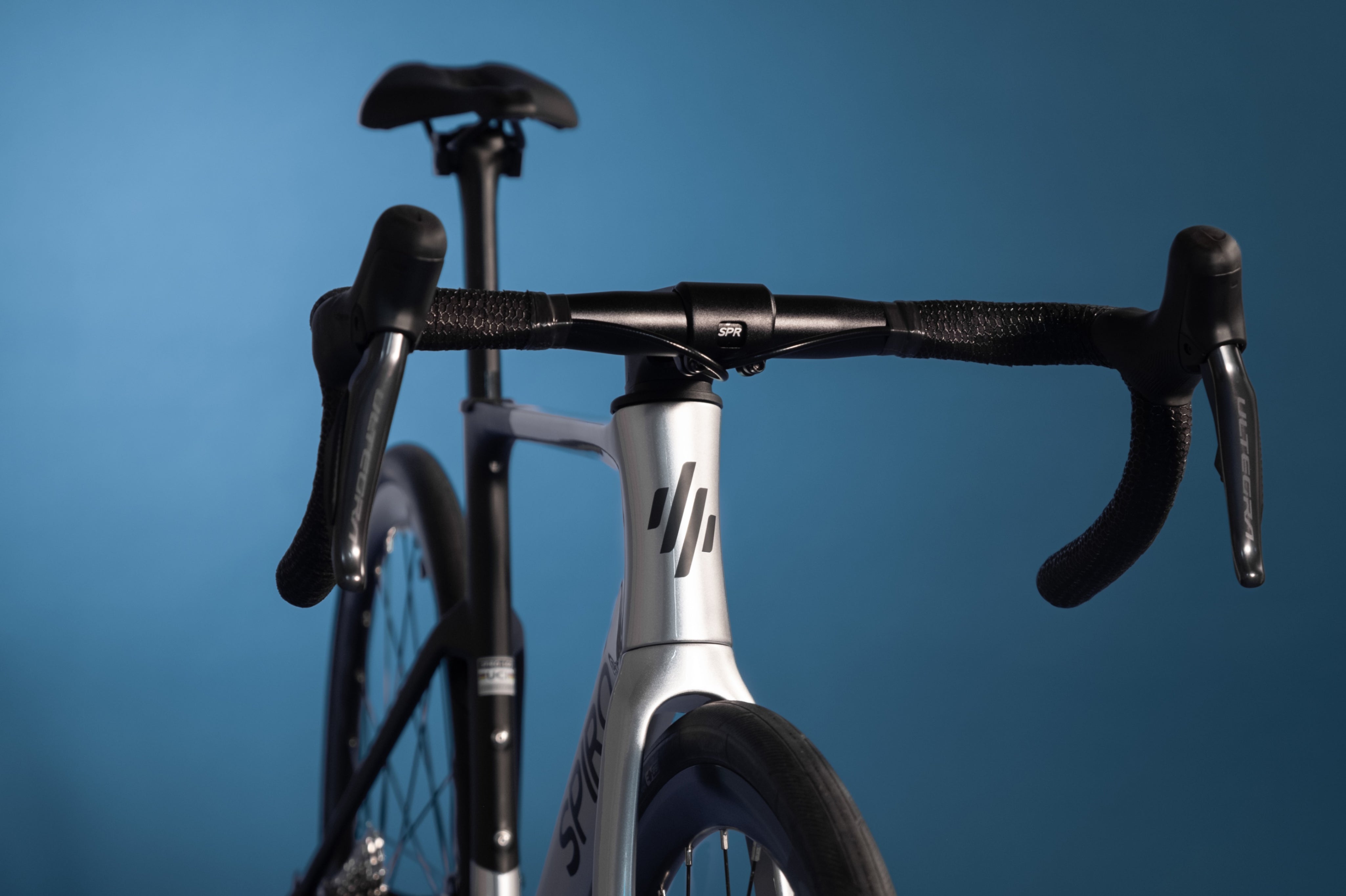 Bicicleta de ruta en carbono LEGEND TUMBAGA Grupo Ultegra DI2 12 velocidades