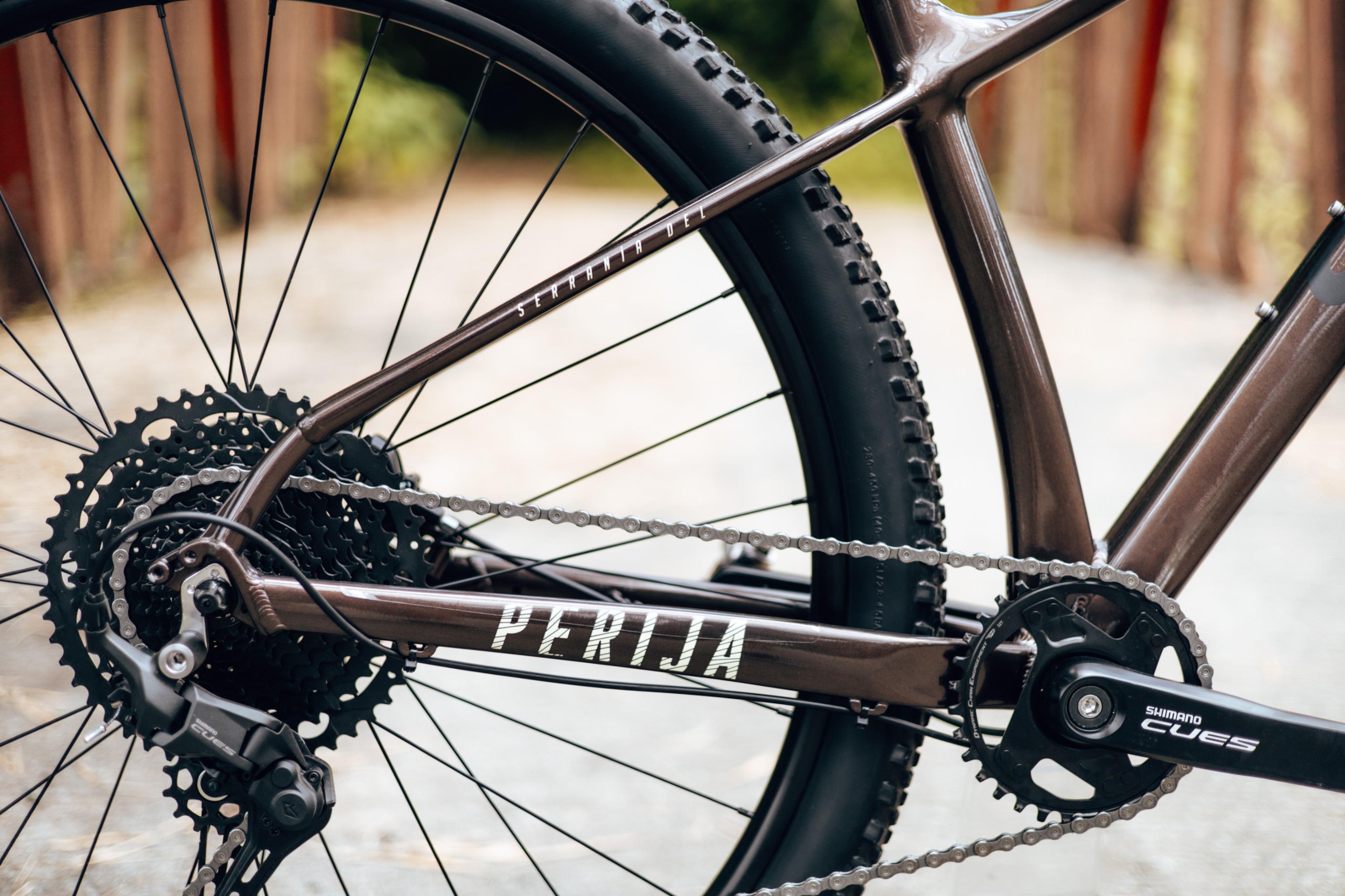 Bicicleta de MTB en aluminio GAIA PERIJÁ Grupo Shimano Deore NS 12 velocidades