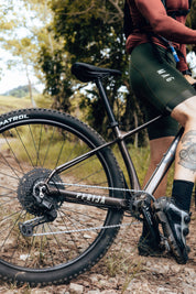 Bicicleta de MTB en aluminio GAIA PERIJÁ Grupo Shimano Deore NS 12 velocidades