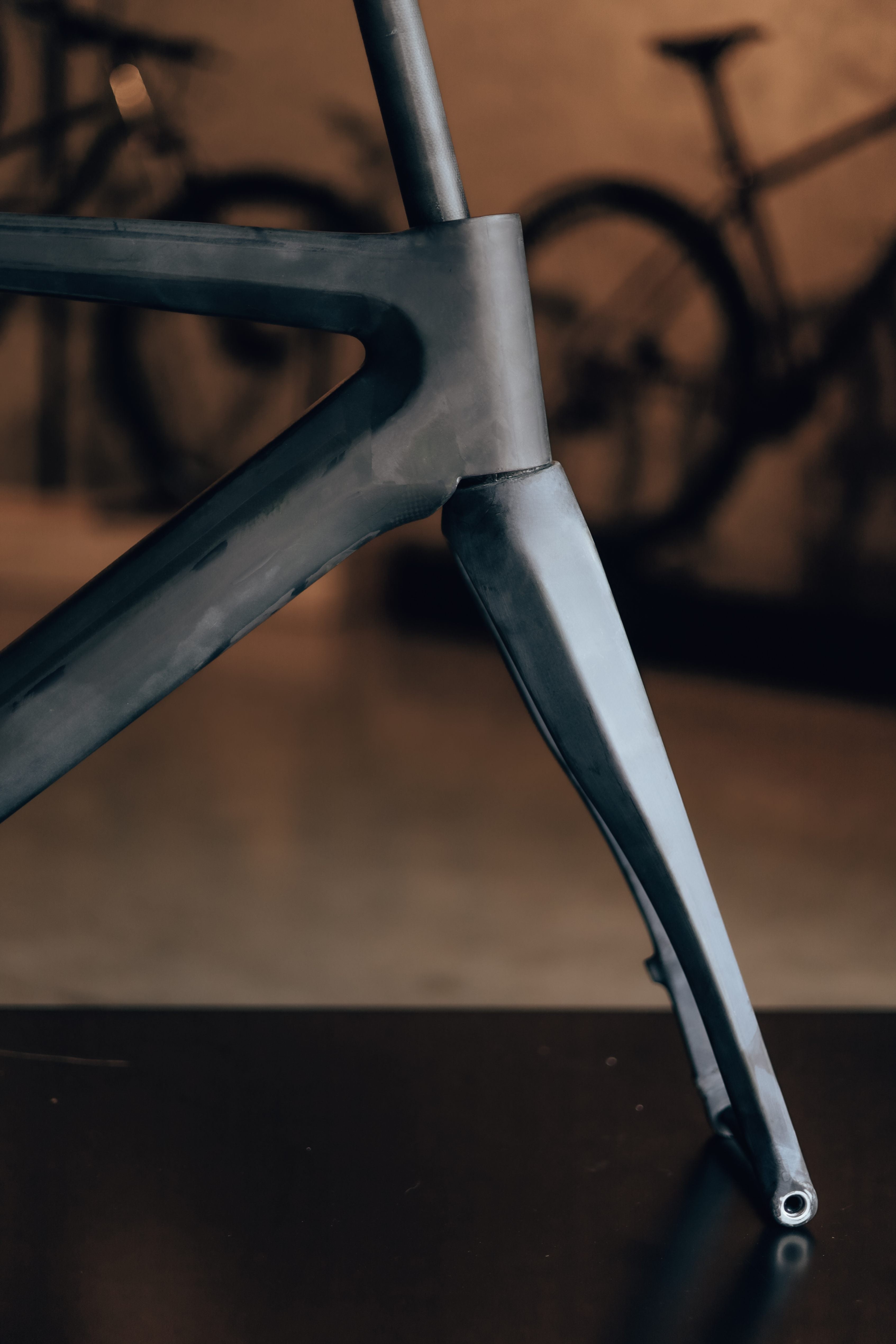 Marco o bicicleta de ruta LEGEND RAW CARBON en carbono talla XXS