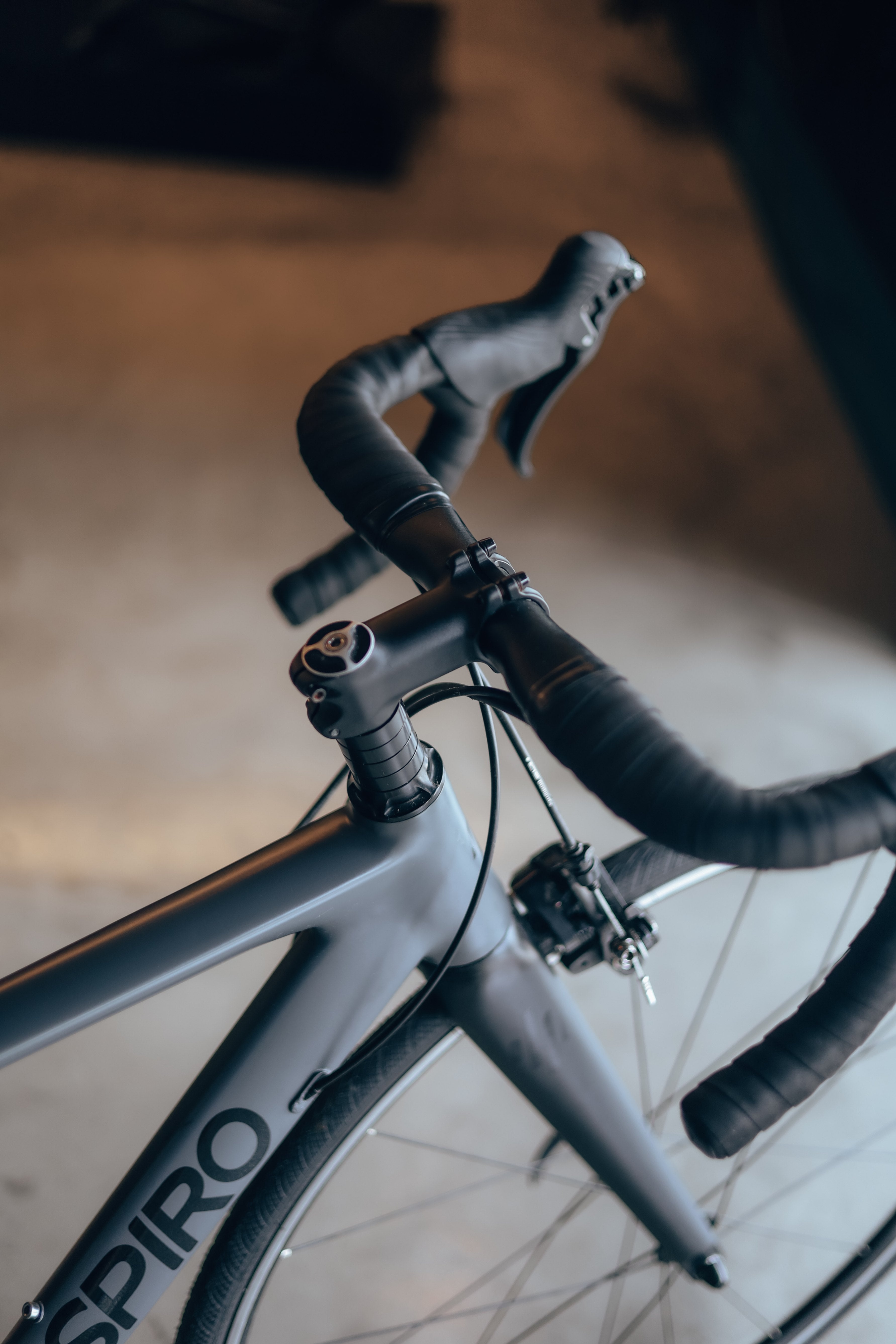 Bicicleta de ruta SPIRO FREEDOM en aluminio con tenedor en carbono talla XS - USADA