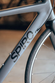 Bicicleta de ruta SPIRO FREEDOM en aluminio con tenedor en carbono talla XS - USADA