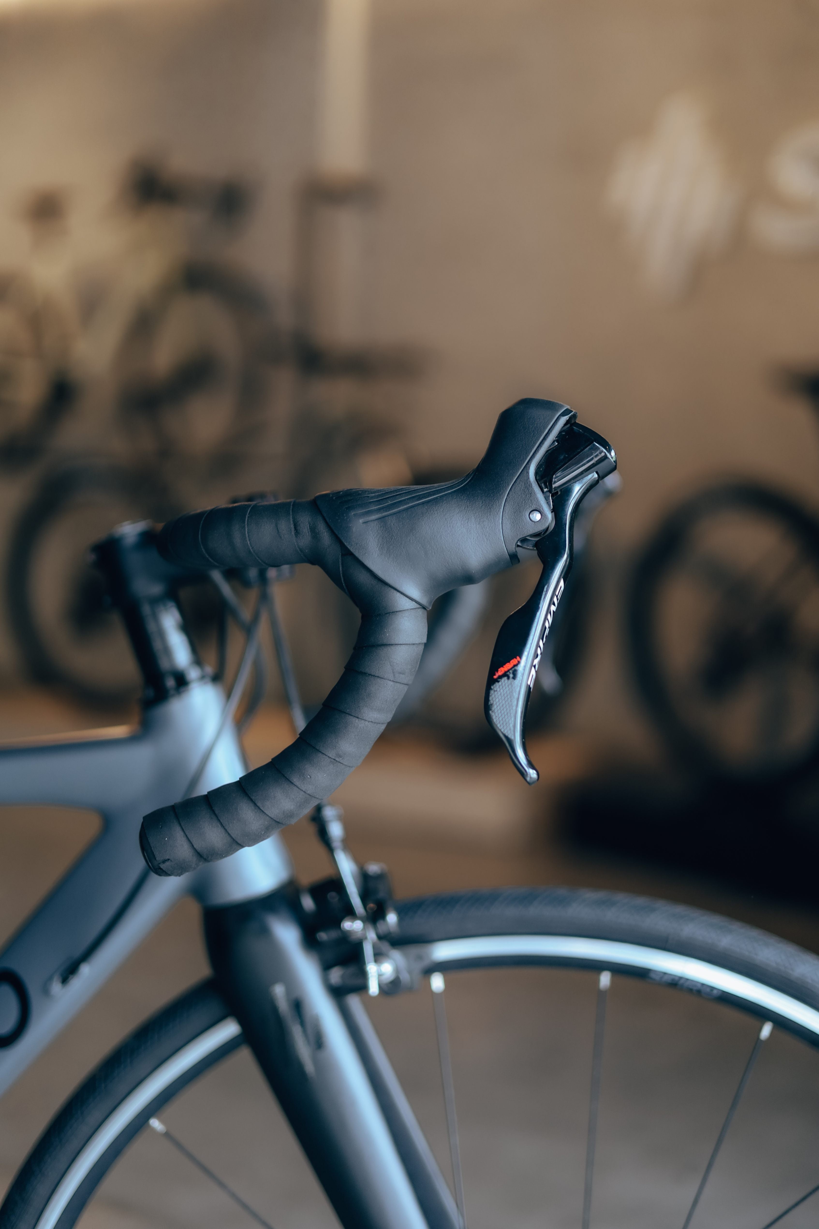 Bicicleta de ruta SPIRO FREEDOM en aluminio con tenedor en carbono talla XS - USADA