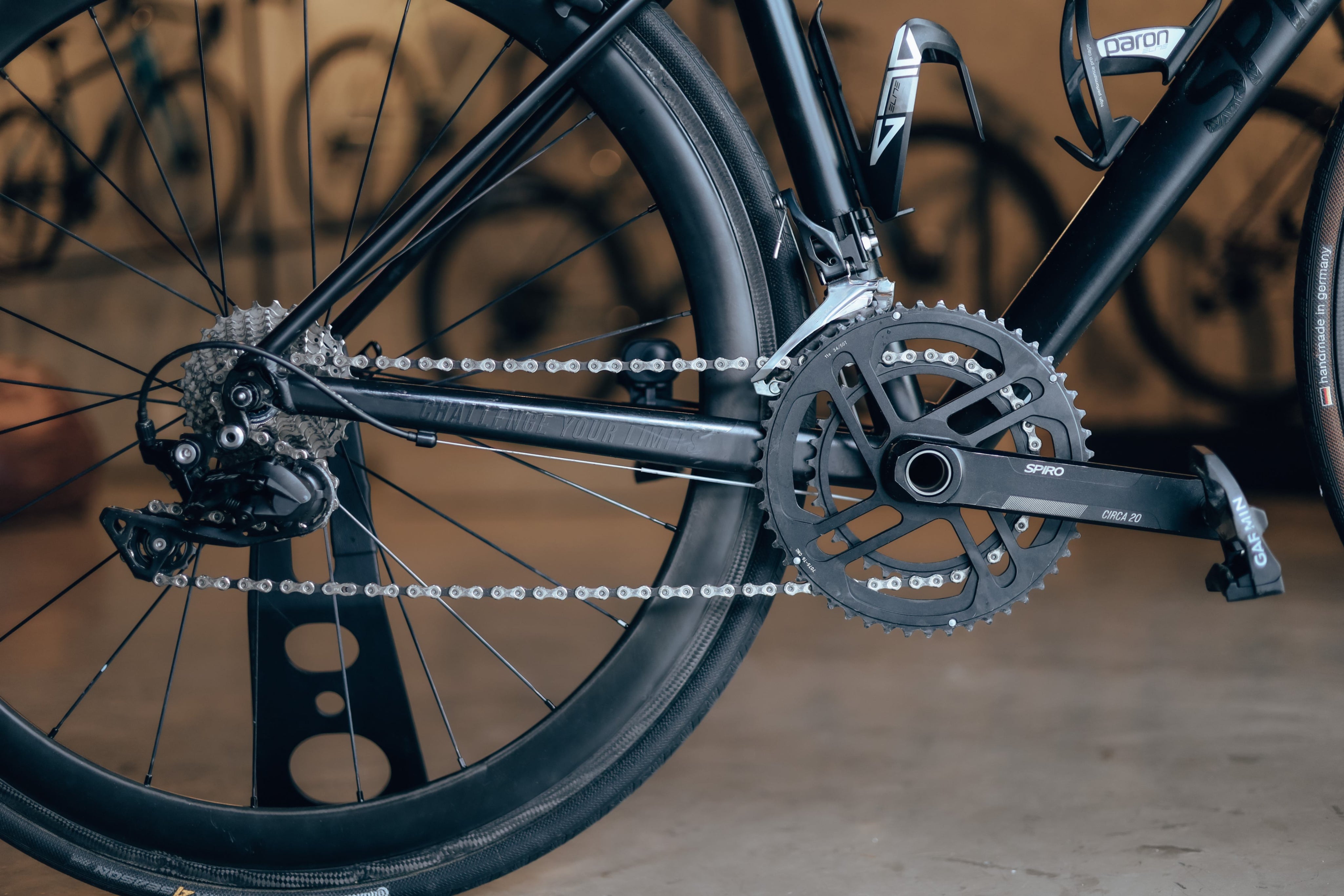 Bicicleta de ruta SPIRO FREEDOM en aluminio y tenedor en carbono talla S con ruedas en carbono - USADA