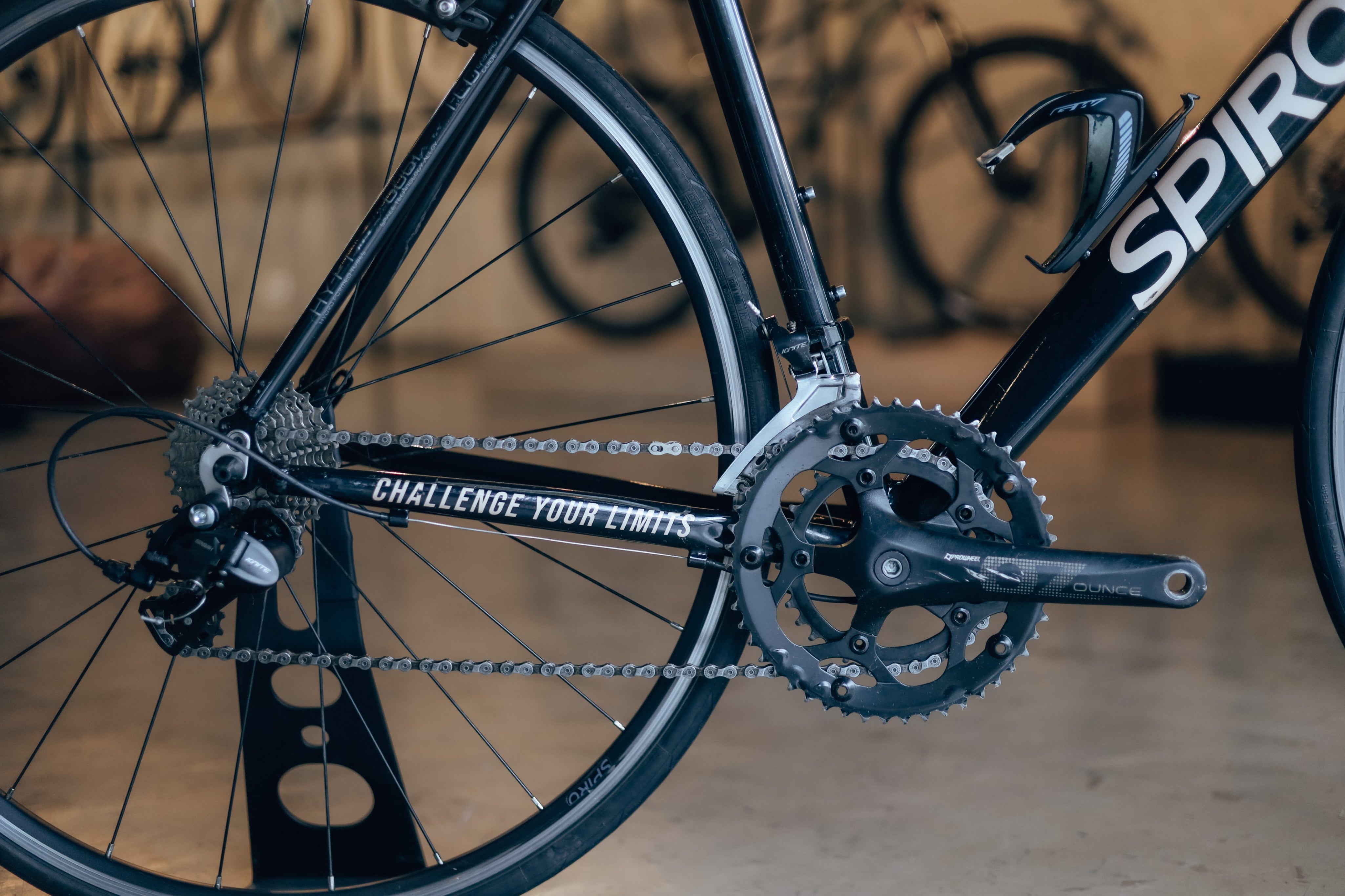 Bicicleta de ruta SPIRO MÍTICA en aluminio talla L - USADA