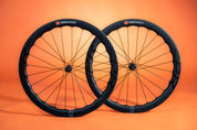 Bicicleta de ruta LEGEND DISC AERO grupo Shimano 105 DI2 2X12 Vel.